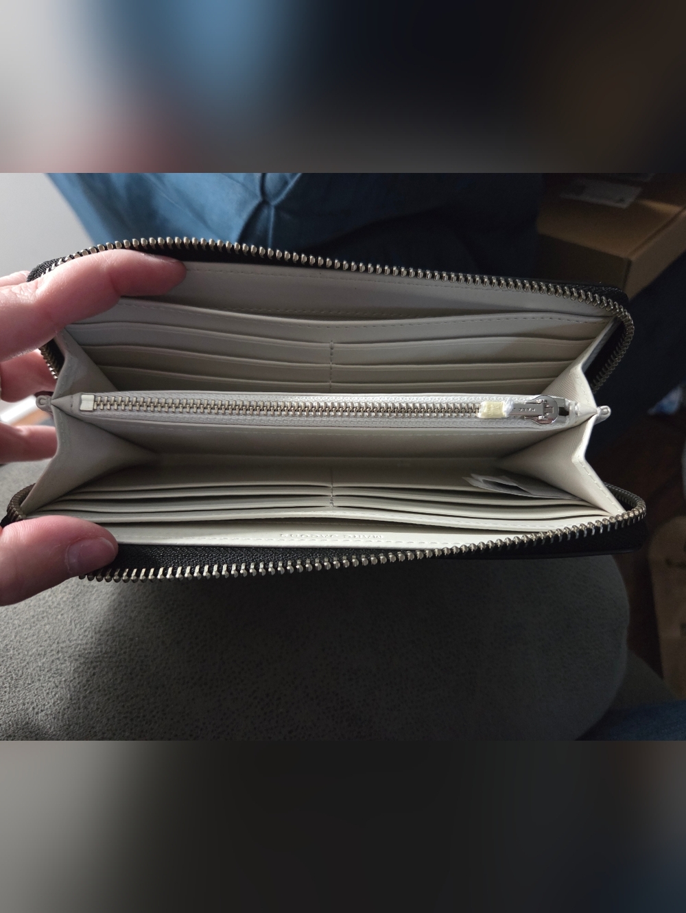 Marc Jacobs Wallet - Picture 3 of 3